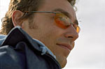 Oskar woth orange sunglasses
